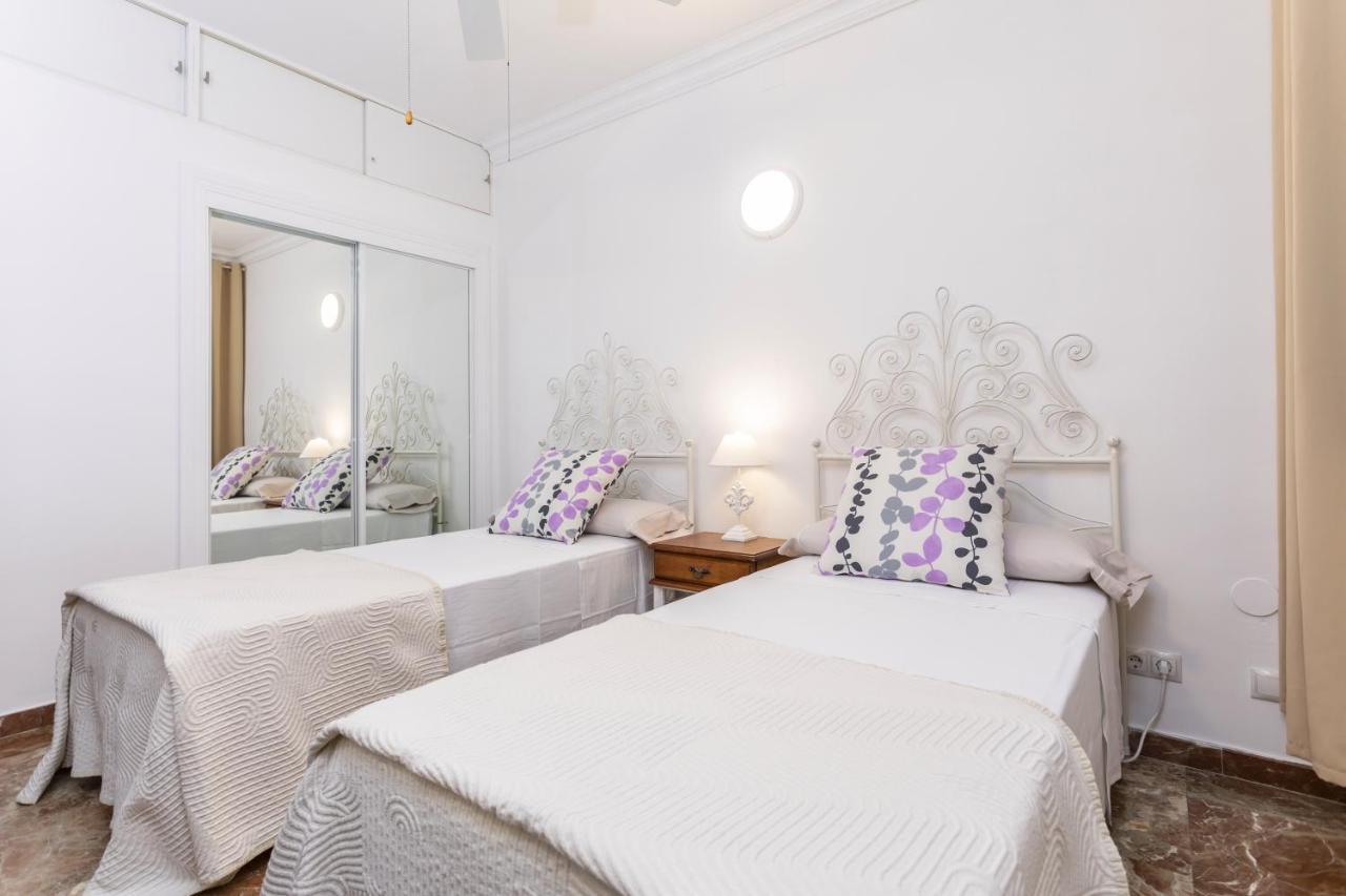 Apartamento Playa Centro Vistas Mar Торемолинос Екстериор снимка